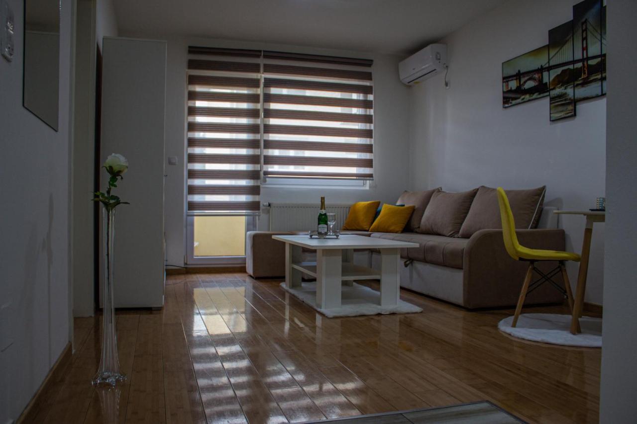 Apartman Royal 1 Doboj Esterno foto