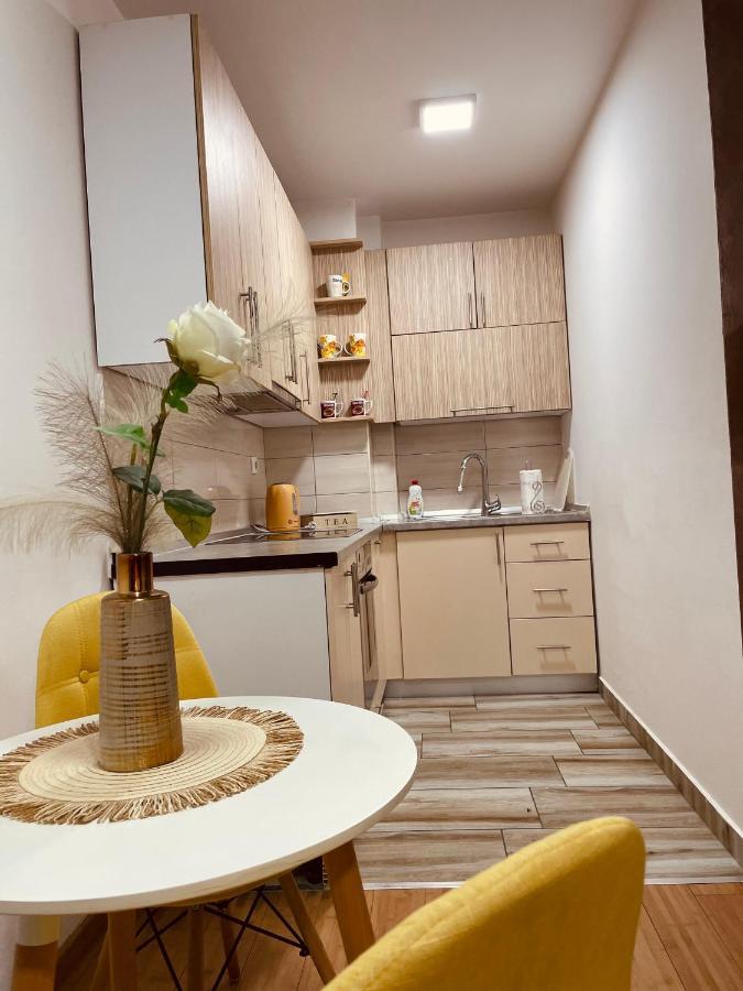 Apartman Royal 1 Doboj Esterno foto