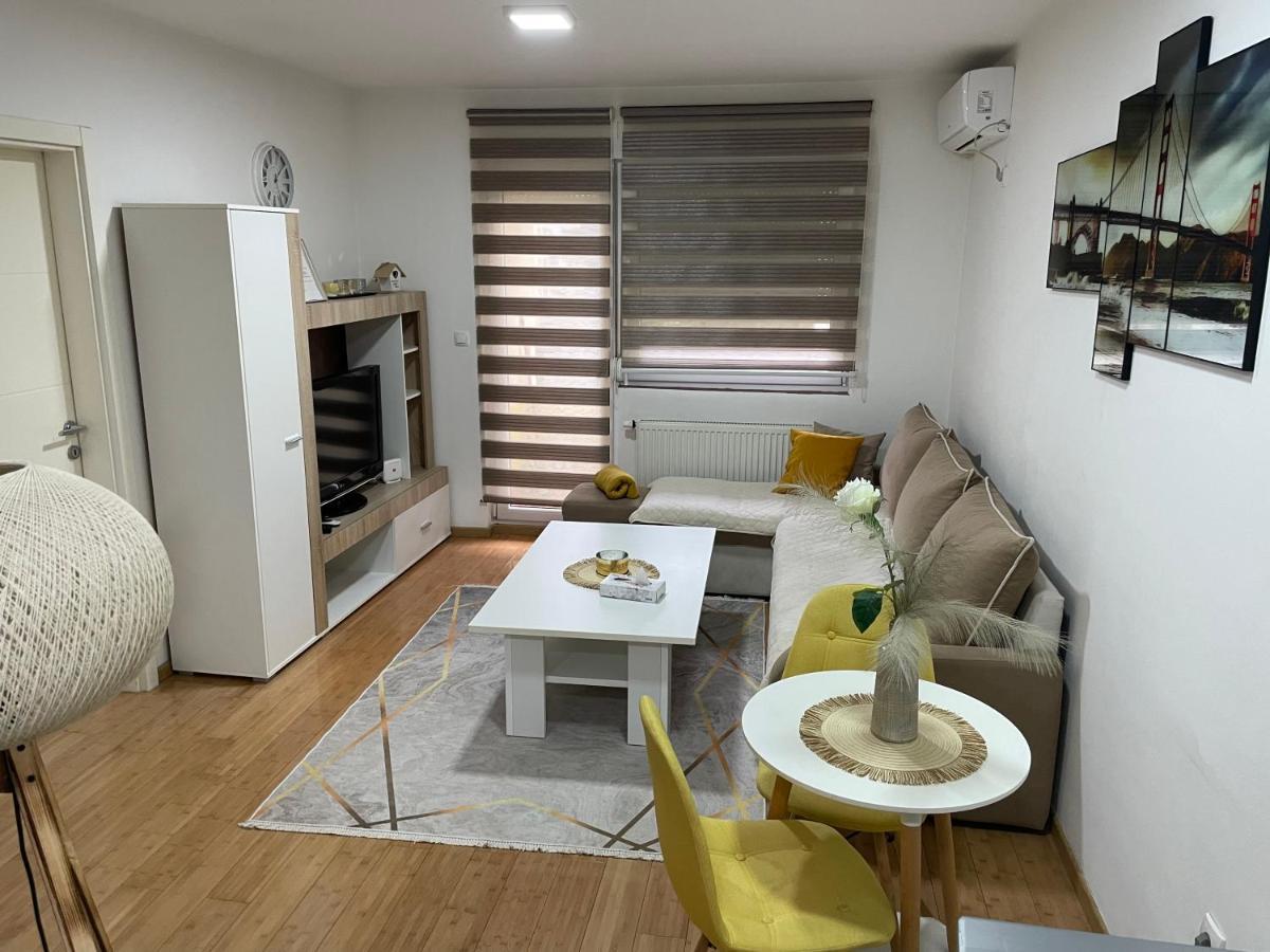 Apartman Royal 1 Doboj Esterno foto